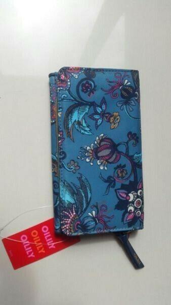 Womans Ollily Wallet 