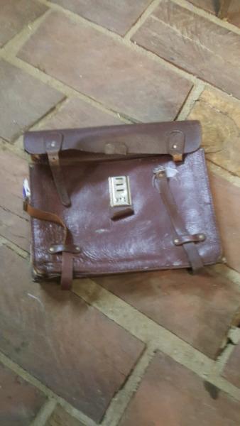 Vintage Leather Briefcase 