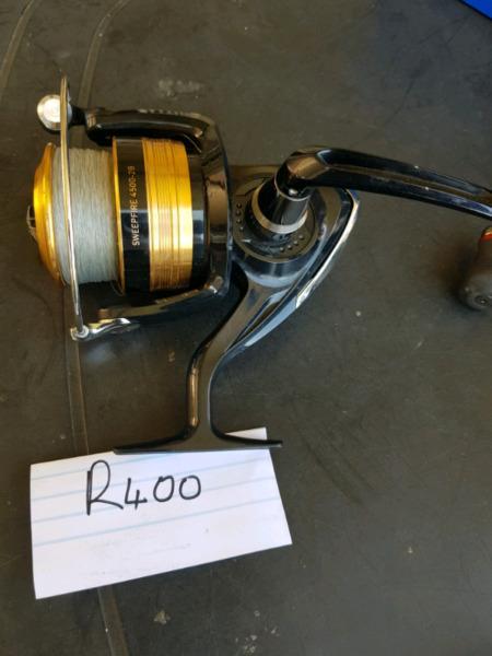 Fishing tackle for sale R100 