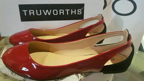 Truworths Patent Red n black pumps Brand New 