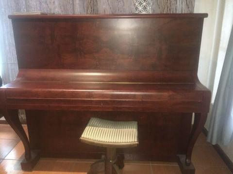 Piano Upright - CFGlass & Co, Heilbronn for sale. Bellville 