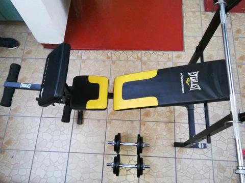 Everlast Power Bench and dumb bell set for sale 