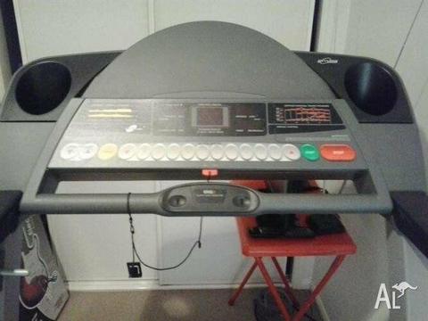 ProForm 520 Treadmill for Sale 