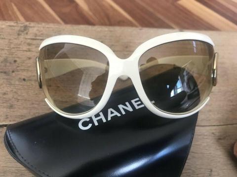 Christian Dior sunglasses must have! 
