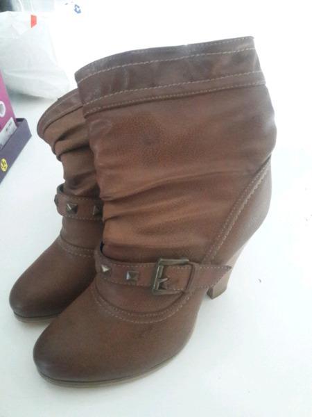 KELSO LADIES BOOTS BRAND NEW 