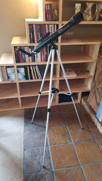 Telescope mount / tripod  