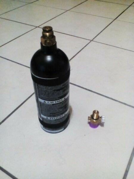 Paintball large gas bottle and new valve 