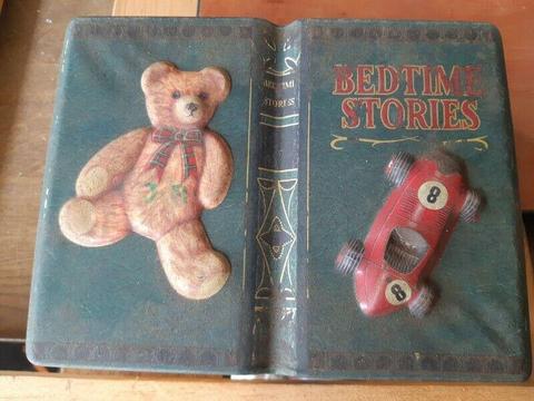Teddy Bear biscuit tin 