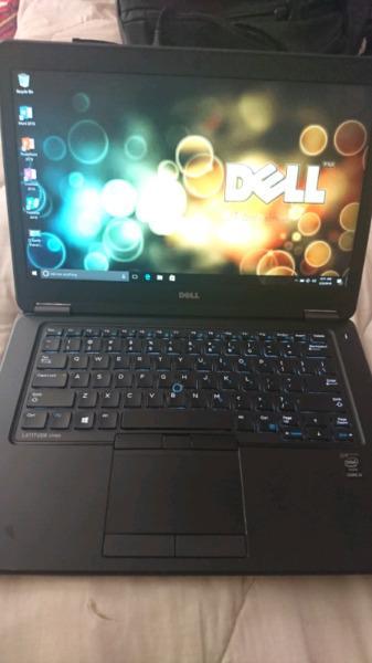 Like new Dell core i5 5th fhd ultrabook  