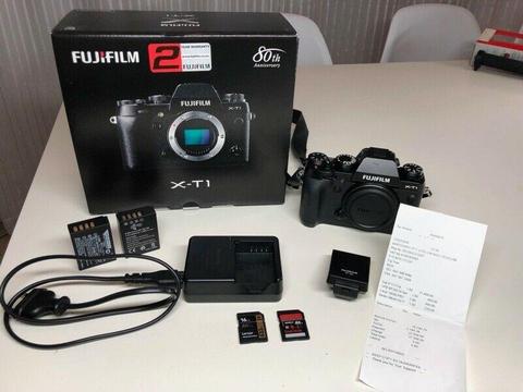 Fujifilm X-T1 Body + Fujifilm 18-55mm f2.8-4 R LM OIS Lens 