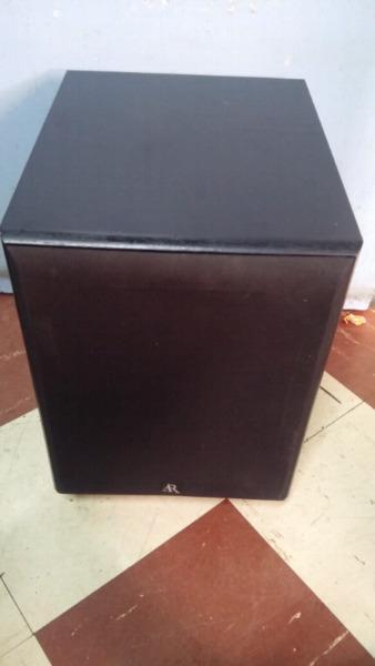 AR ( Acoustic Research ) SUB 1000 Active Subwoofer. 