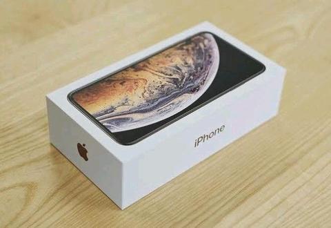 256GB IPHONE XS GOLD BRAND NEW SEALED IN THE BOX + 1 YEAR WARRANTY -TRADE INS WELCOME 
