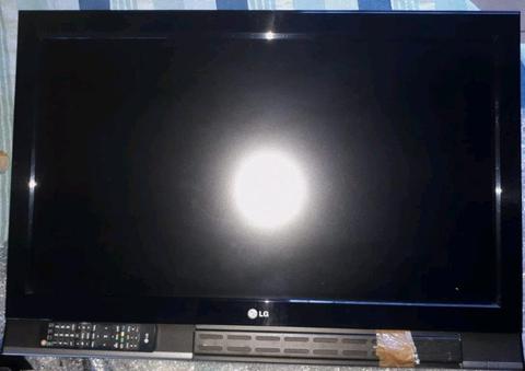 LG 42 inch HD TV  