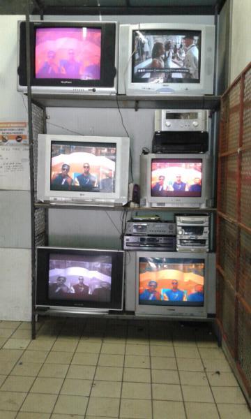Tube Tvs,Flat Tvs,Projectors,Amplifiers,Speakers and More. 
