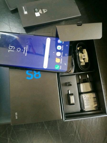 SAMSUNG GALAXY S8 BLACK IN THE BOX ( TRADE INS WELCOME) 