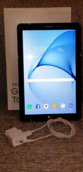 Samsung Tab 10.1 with S Pen A6 16gig and Gear Fir 2 