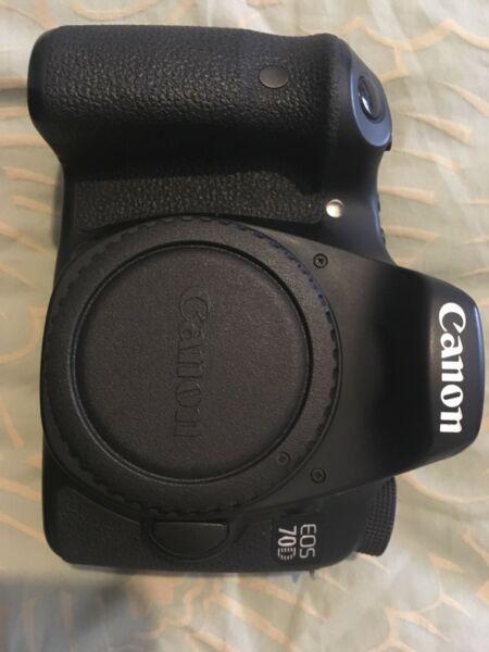 Canon 70D Perfect Condition with Stock Lens not neg 