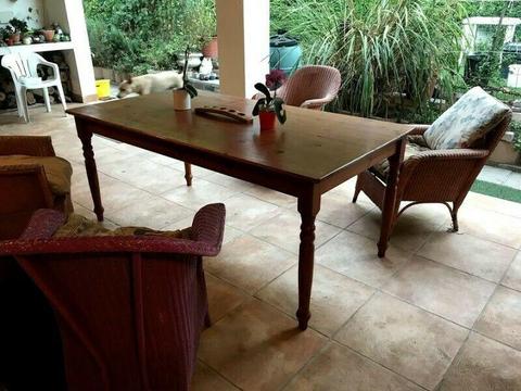 Pine Dining Table, seats 6, R1000 