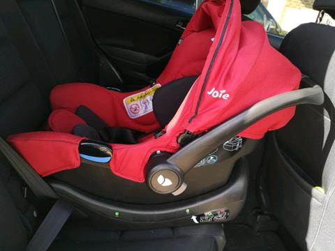 baby carseat 