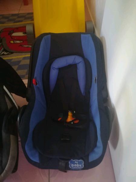Babies car seat 