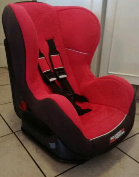 Ferrari car seat 0-18kgs 