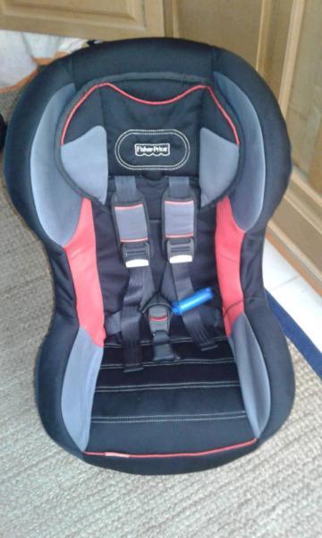 FISHER PRICE CAR SEAT  