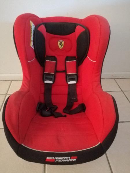 Ferrari Car seat - 2 positions 