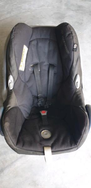 Baby car seat 