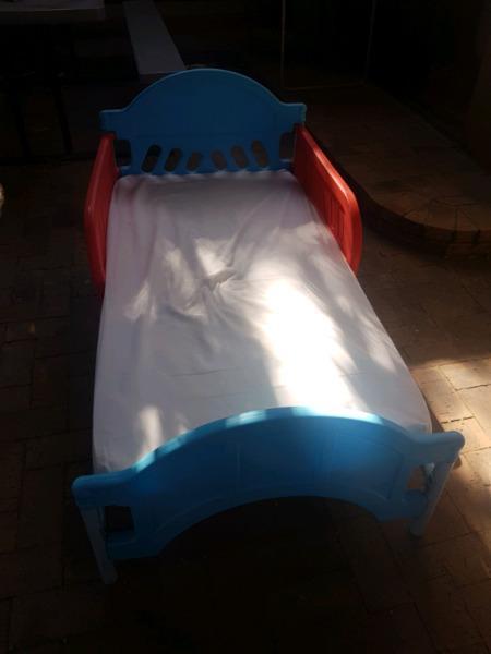 Toddler bed with mattress  