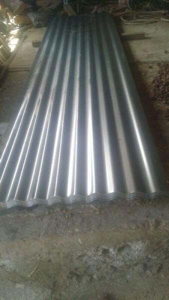 Roof sheets (Brand New ) for sale at Baloyi salvage Yard. 