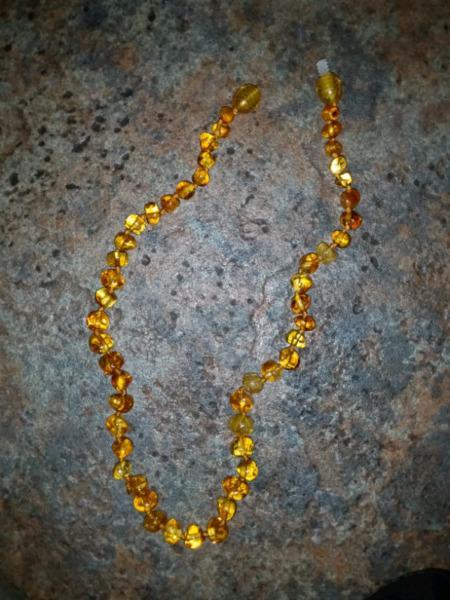 Amber teething neckless  