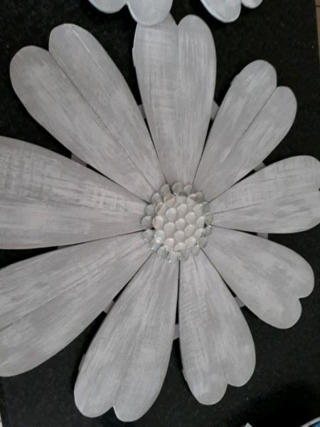 Wooden flowers 