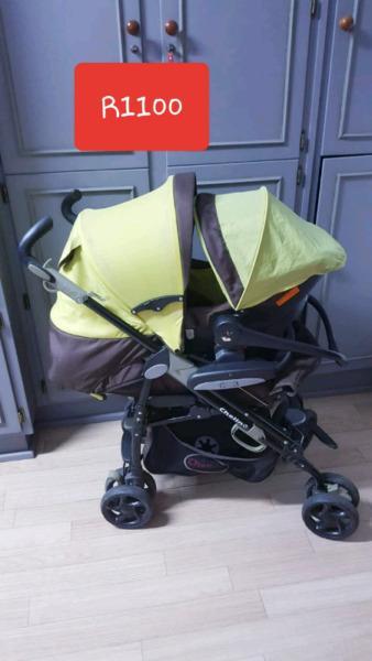 Chelino travel system 