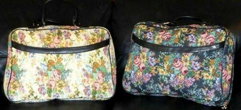 Tapestry Overnight Bags at Wholesale Prices 
