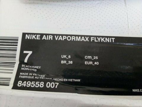 Nike Vapourmax for sale 