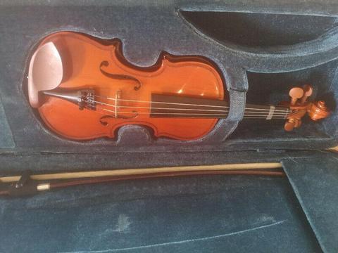 violin 1/8 size 