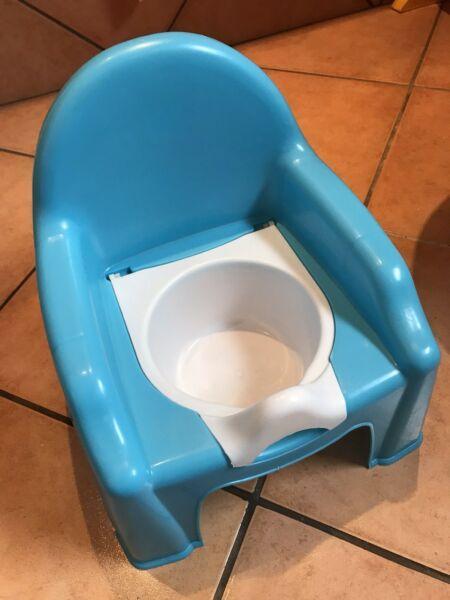 Blue potty (small) & snack n play tray 