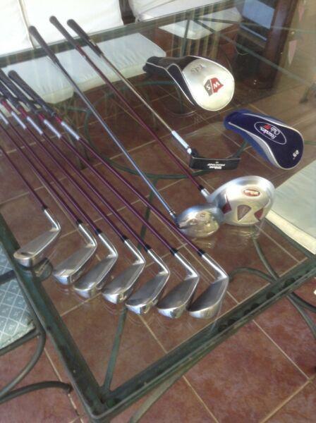 Wilson graphite golf clubs with Adams bag 