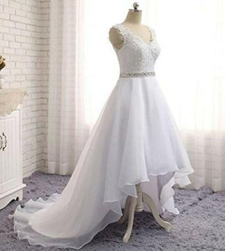 BRAND NEW Column Silhouette wedding dress for sale! (WC005) 