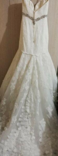Second Hand Wedding Dress for sale 