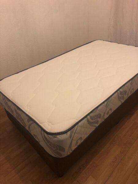 Single Bed Set for sale R1950 