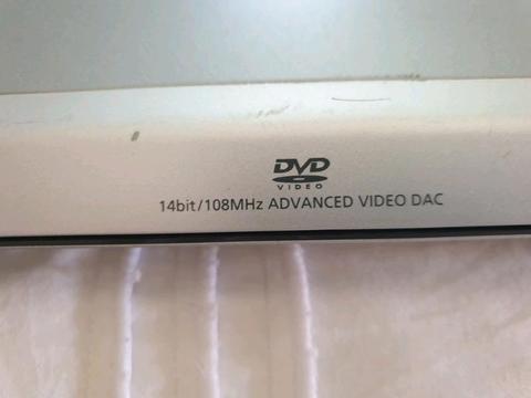 SAMSUNG DVD PLAYER WITH KARAOKE FUNCTIONALITY  