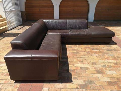 Coricraft L Shape Couch-Corner Leather Daybed Slouch Good Condition AVAILABLE Call Bobby 0764669788  