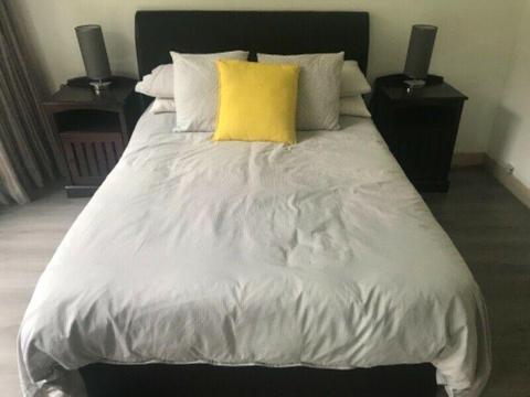 Double bed set for sale 