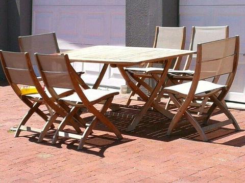 SPACE SAVER foldaway OUTDOOR 6 SEATER PATIO SET LIKE NEW! 