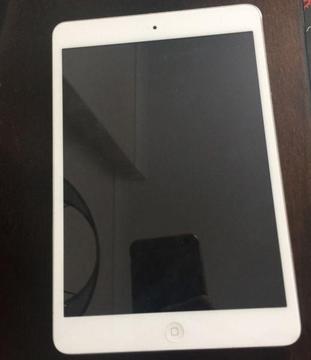 iPad mini 16GB white WiFi (A1432) 