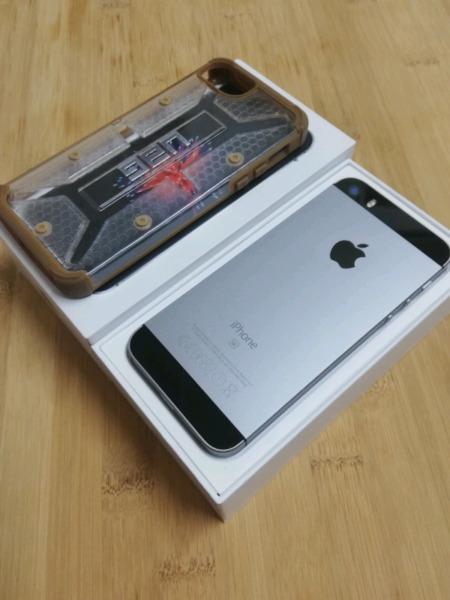 iPhone SE 32GB  