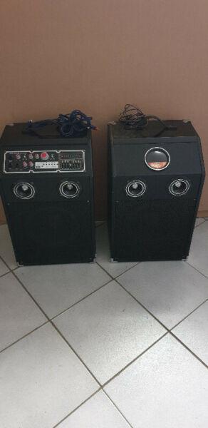 Speakers and amp 