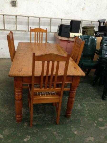 R2800.00 … Oregon Pine Table And 4 Chairs. Table Top Size: 158 X 90cm. Good Condition. 