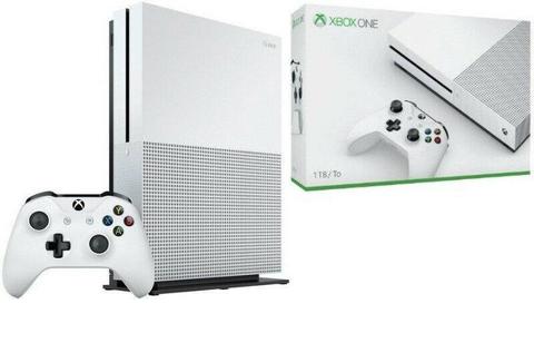 Excellent Condition In The Box 1TB Xbox One S Console With All Accessories And Warranty 